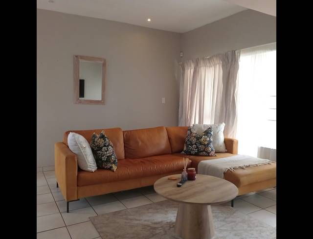 2 BEDROOM APARTMENT RENTED IN BEACON BAY